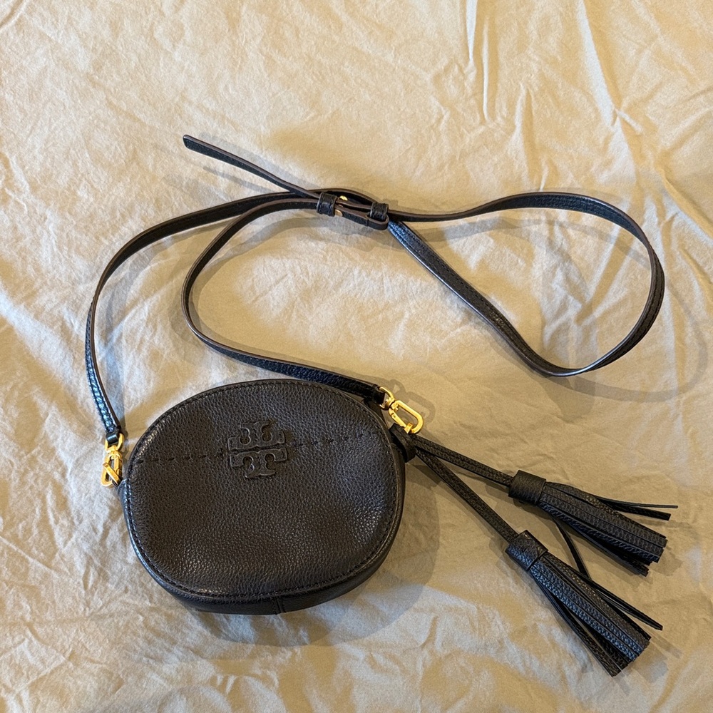 Tory Burch McGraw Round Leather Crossbody Bag